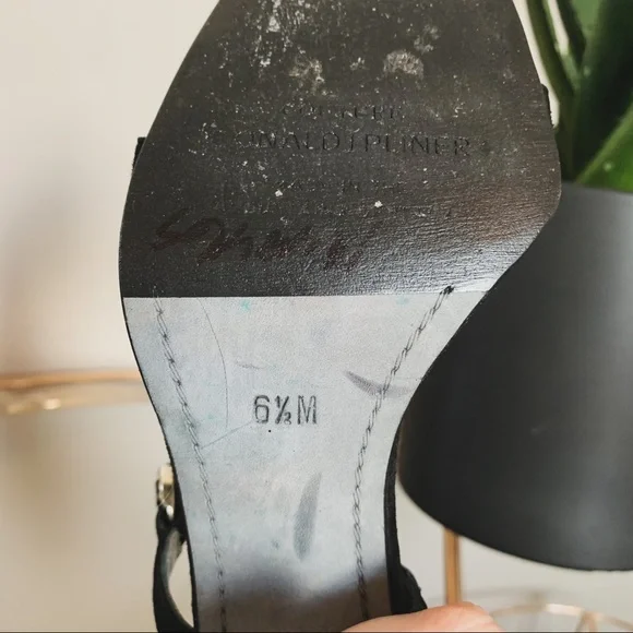 Vintage Donald Pliner Heels - Picture 6 of 8
